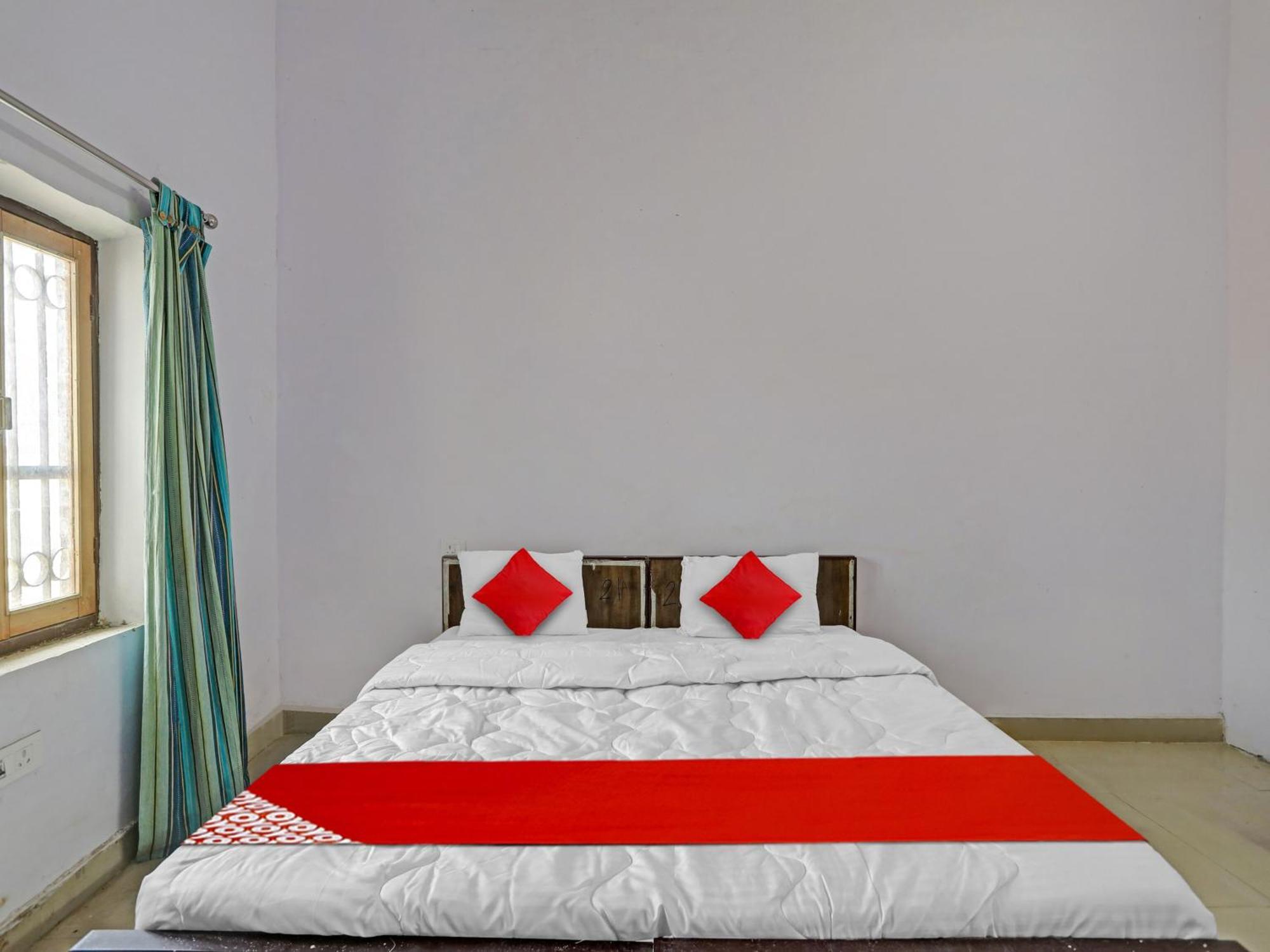 Super Hotel O Easy Stay Inn Λάκναου Εξωτερικό φωτογραφία